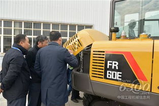 全國工程機(jī)械技術(shù)質(zhì)量信息交流會行業(yè)代表參觀雷沃青島工廠 共探技術(shù)創(chuàng)新與質(zhì)量提升之路